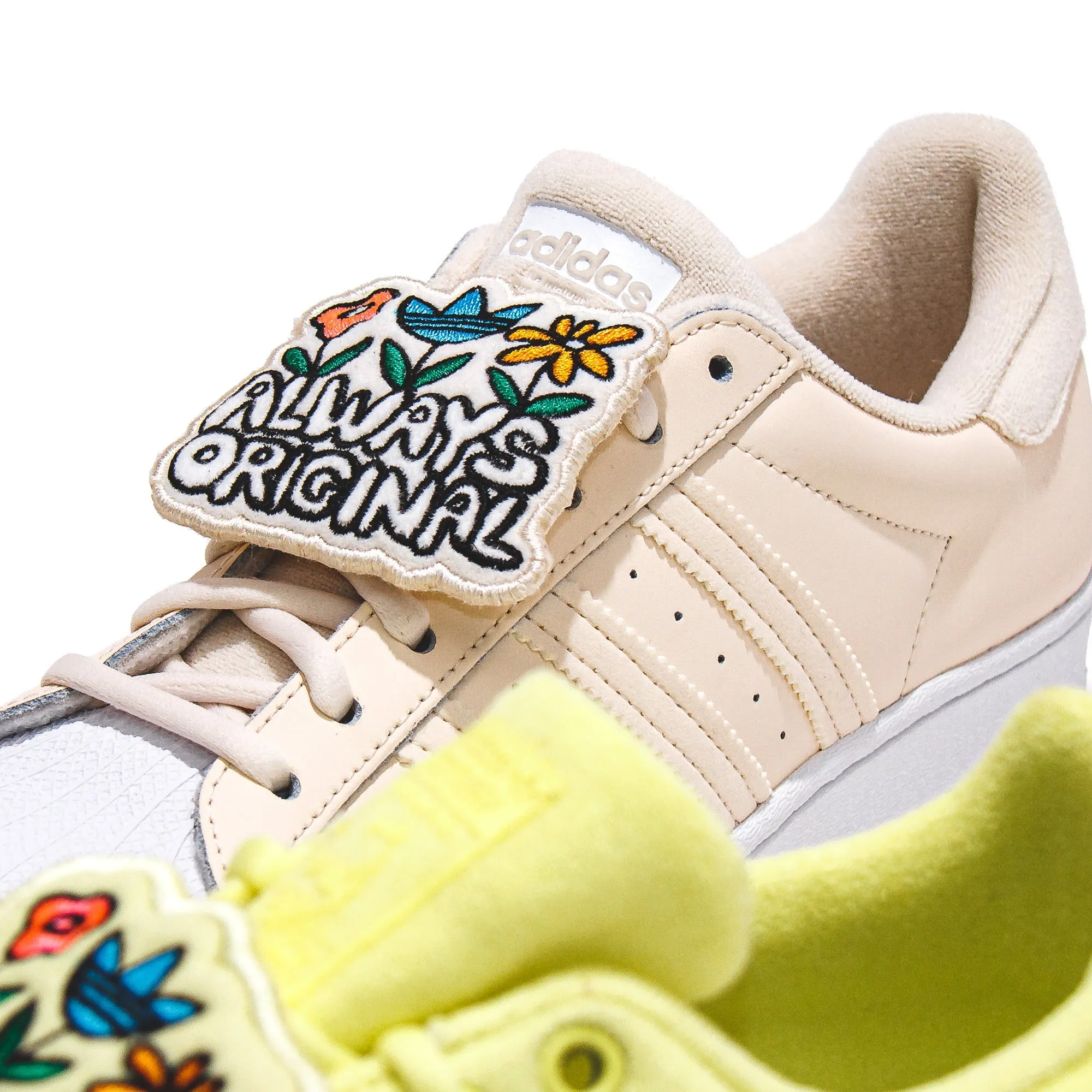 Adidas Originals Women Stan Smith Yellow GX8553