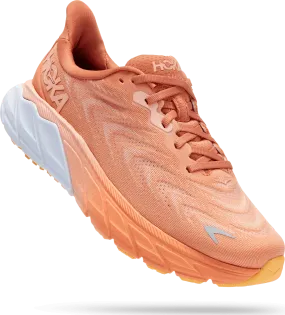 Hoka Women's Arahi 6 Sun Baked/Shell Coral | Buy Hoka Women's Arahi 6 Sun Baked/Shell Coral here | Outnorth