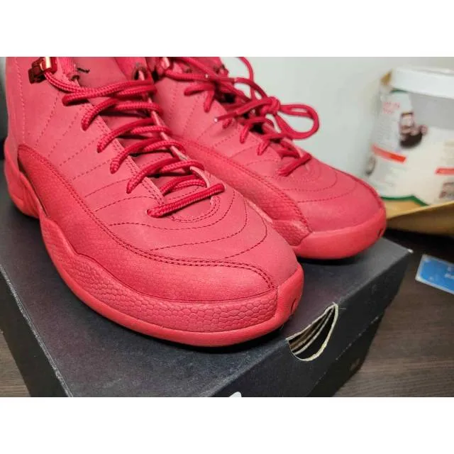 Nike air jordan 12 retro red black 153265-601 size 5.5