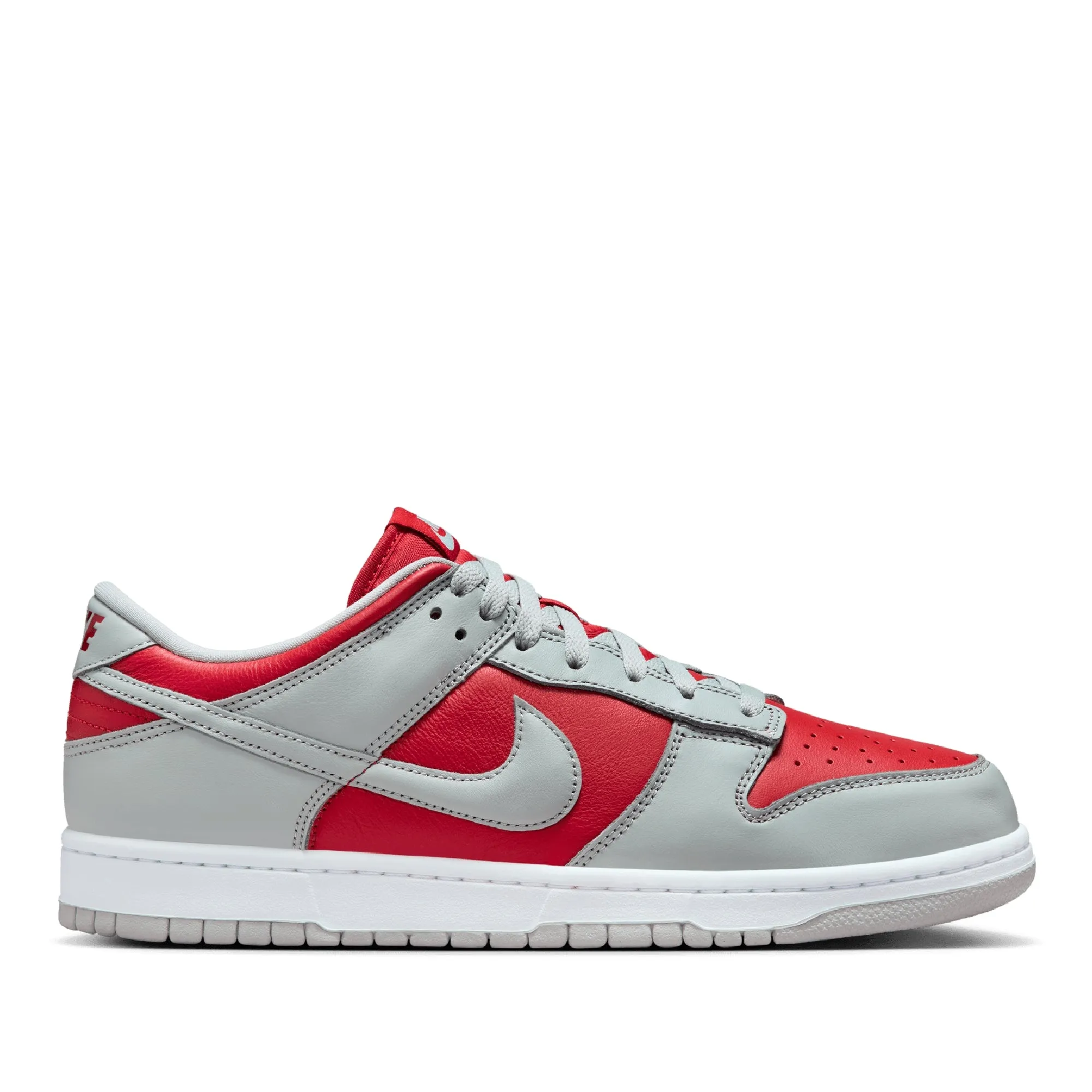 NIKE DUNK LOW QS