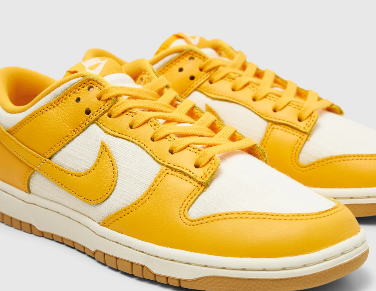 Nike Dunk Low Retro PRM University Gold / University Gold