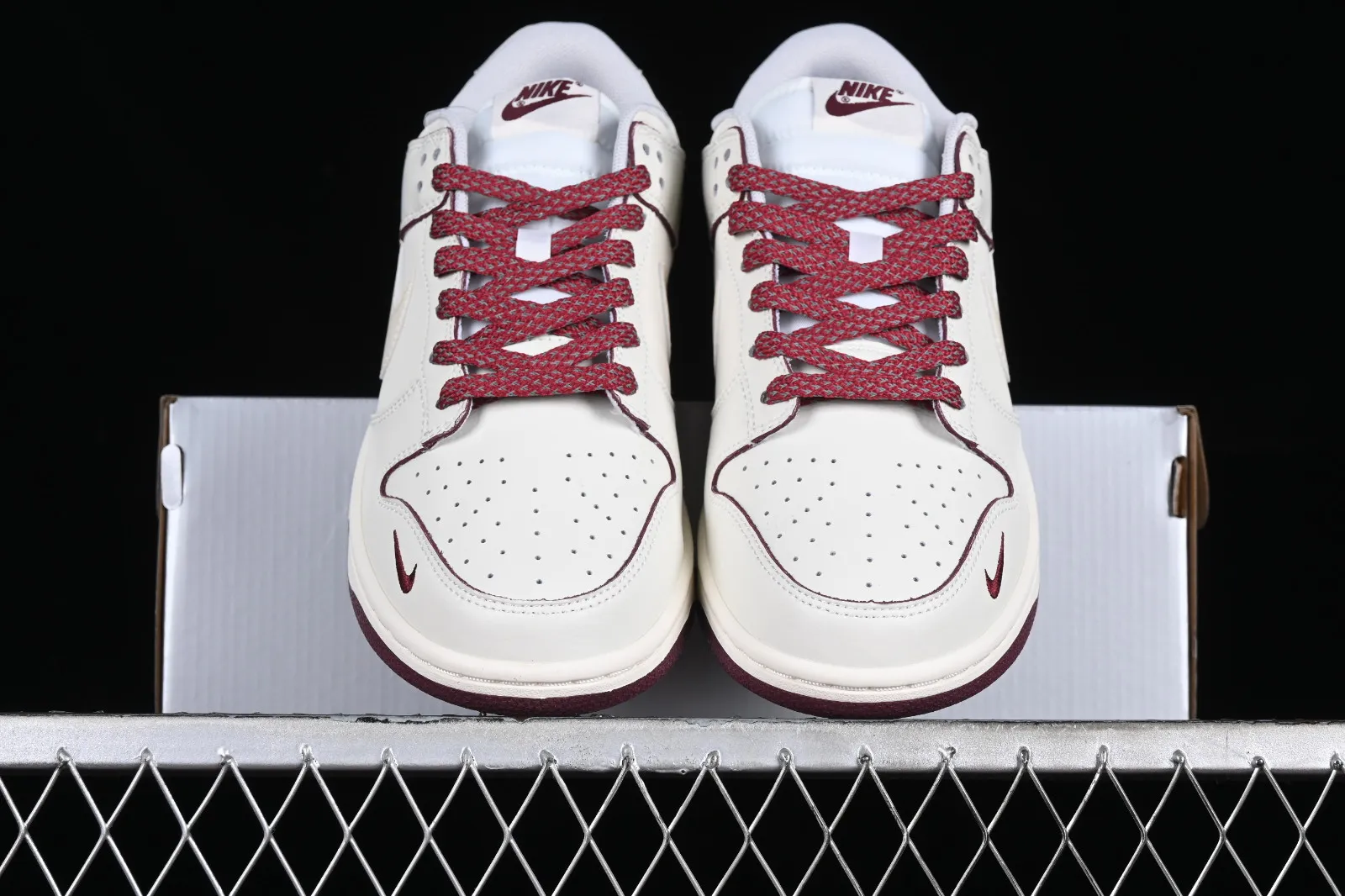 Nike SB Dunk Low Off White Dark Red KK0517-005