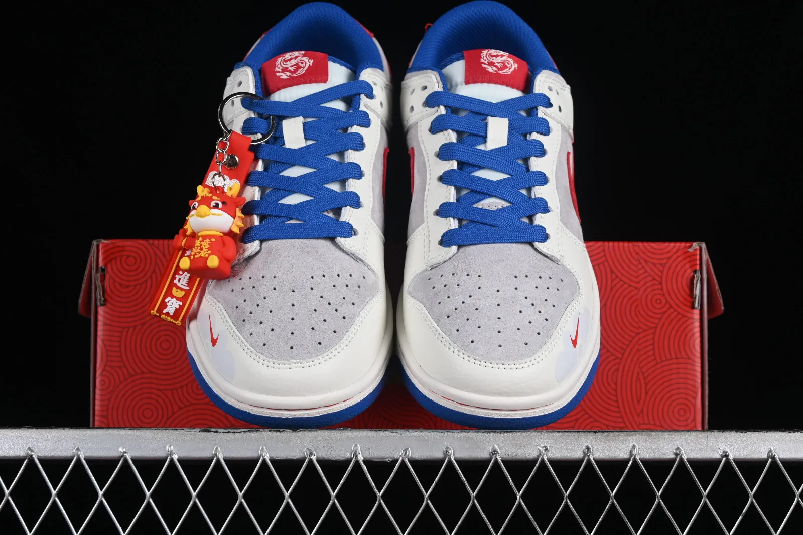 Nike SB Dunk Low Year of the Dragon Grey Blue Off White Red CR8033-504