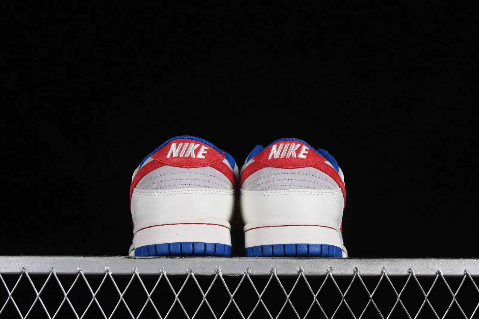 Nike SB Dunk Low Year of the Dragon Grey Blue Off White Red CR8033-504