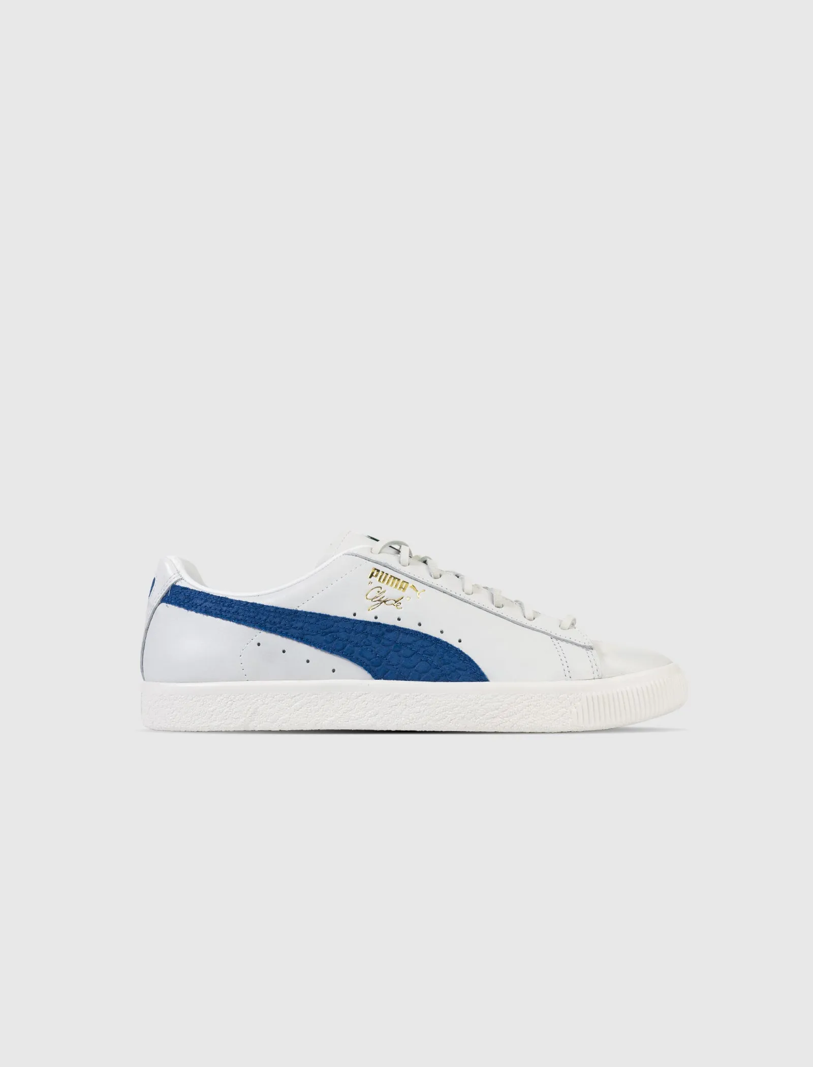 PUMA CLYDE SOHO NYC   WHITE