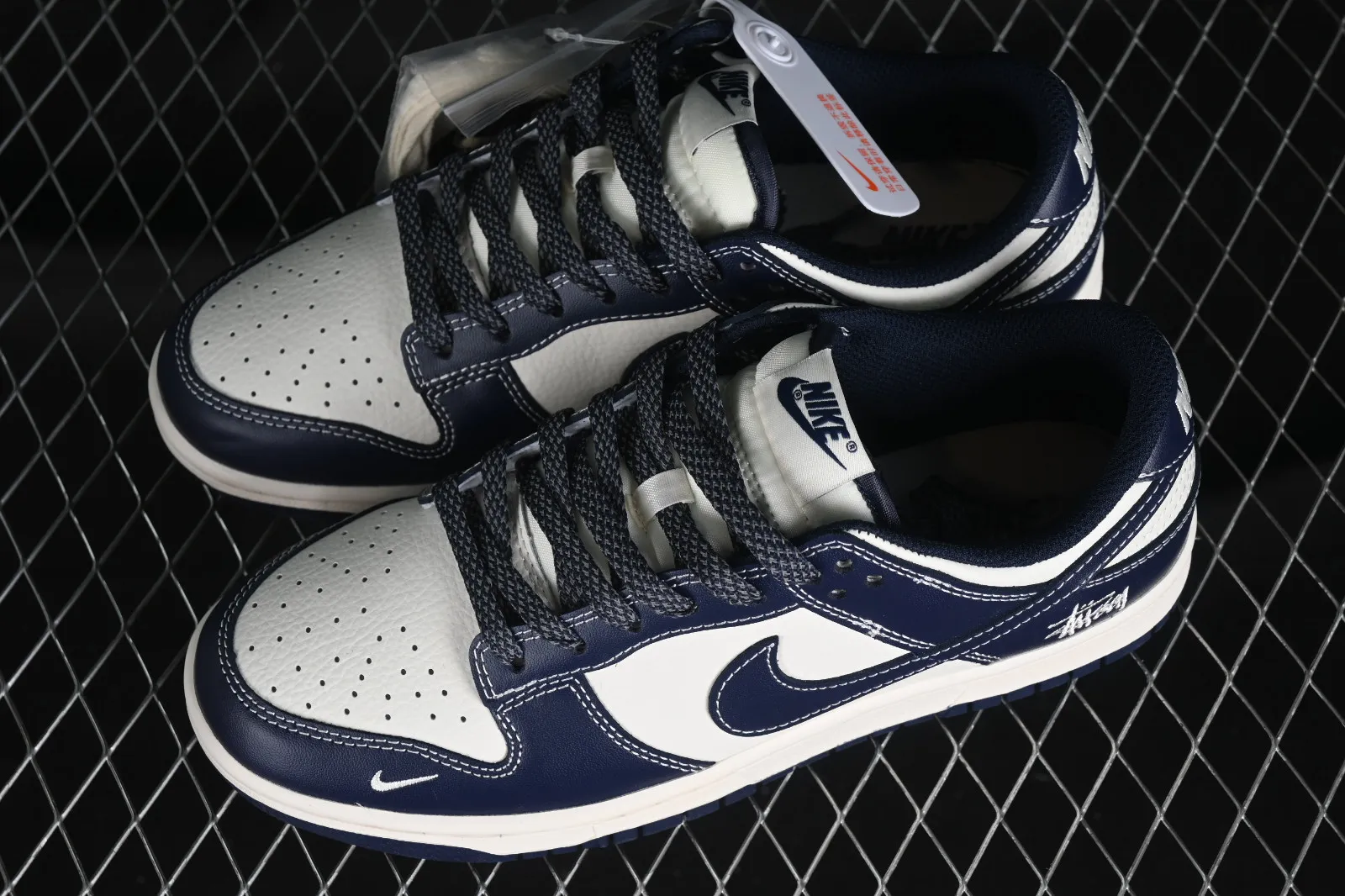 Stussy x Nike SB Dunk Low Navy Blue White BB9898-002