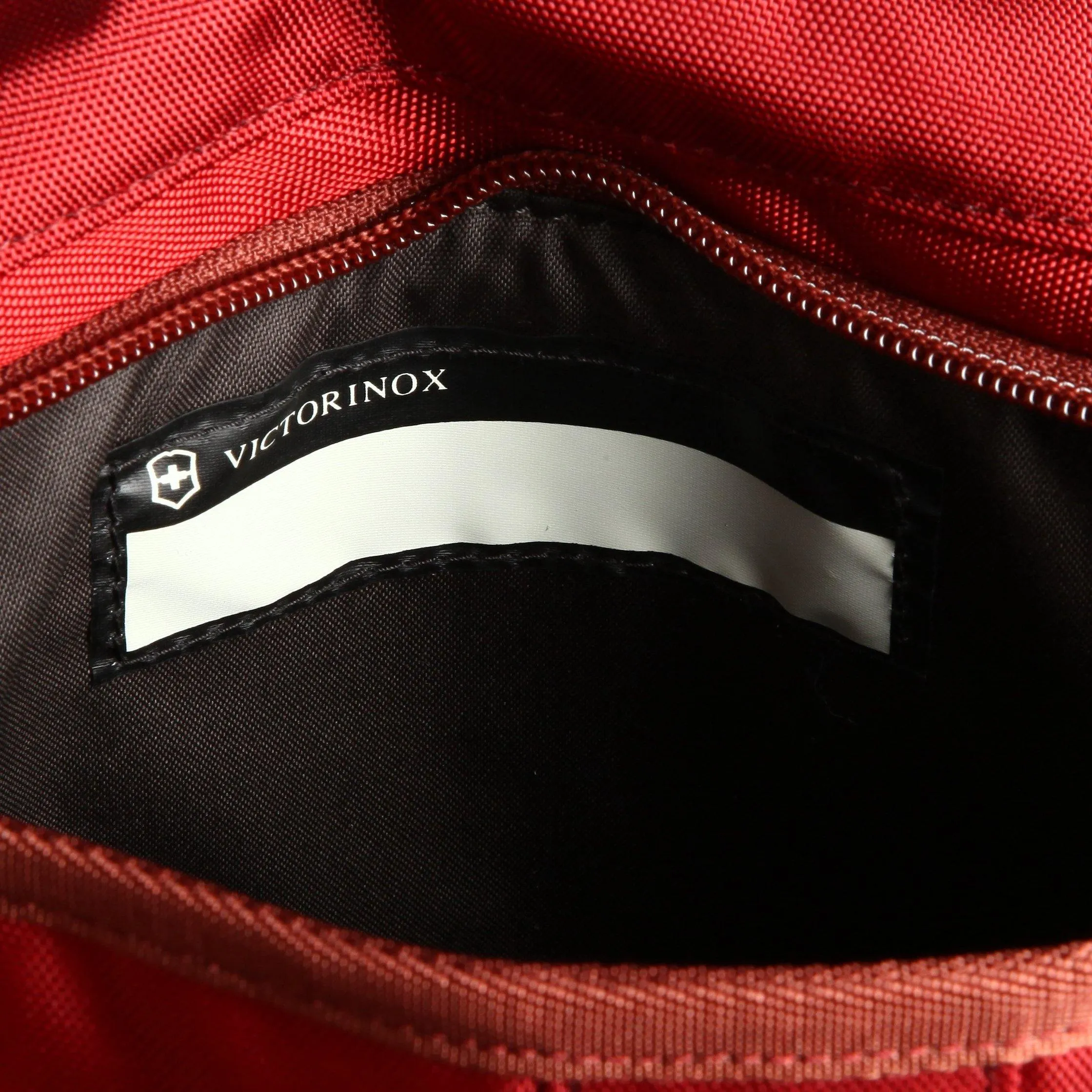 Victorinox Almont 3.0 Flapover Digital Bag  